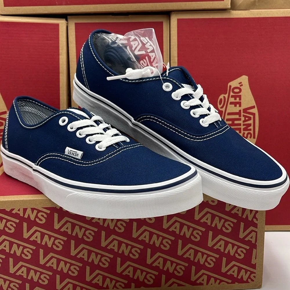 Vans WMNS Authentic (Angstrping) Dress blue/True White
VN000EE332D
Sneakers - Picture 6 of 16